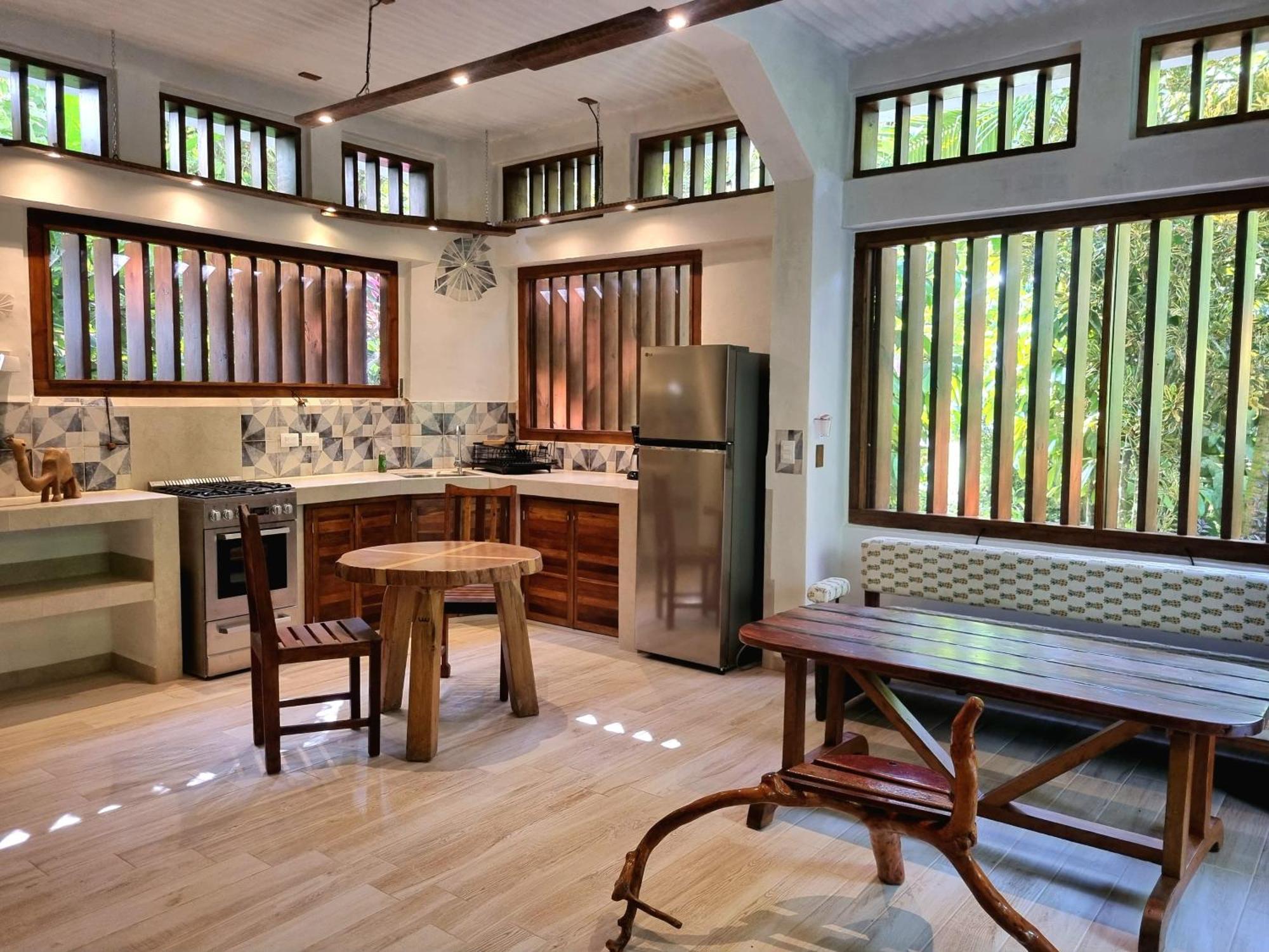 Omega Tours Eco-Jungle Lodge 라 세이바 외부 사진